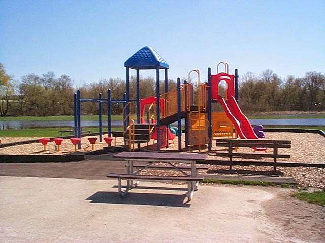 Wray Park — photo 1