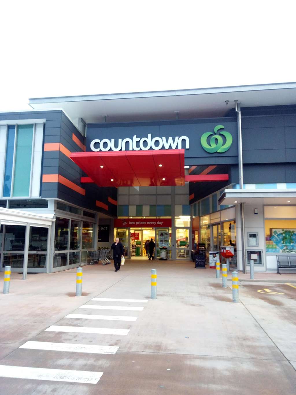 Woolworths Crofton Downs