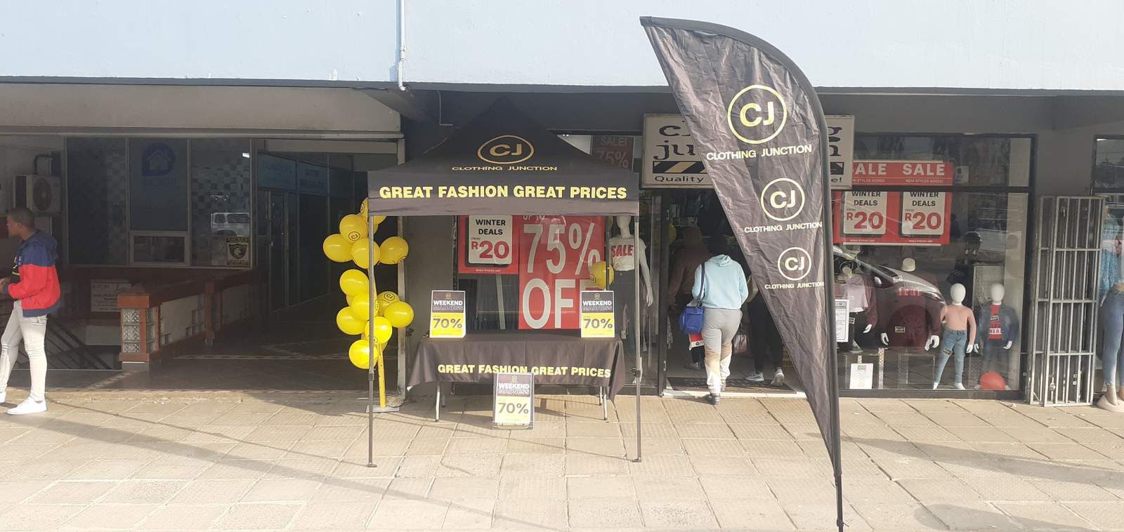Clothing Junction — photo 1