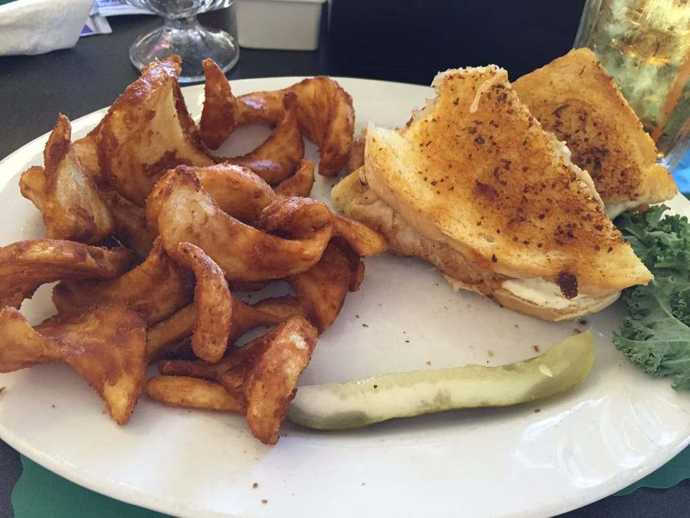 Schmitty's on Main — photo 2