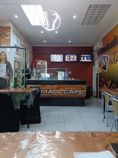 The Mall Cafe — photo 3