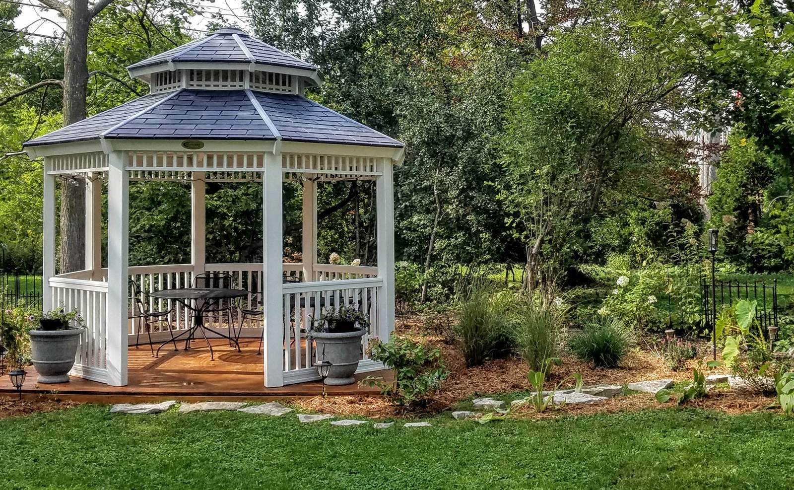 Lilly Pad (Boerners' Guest House) — photo 1