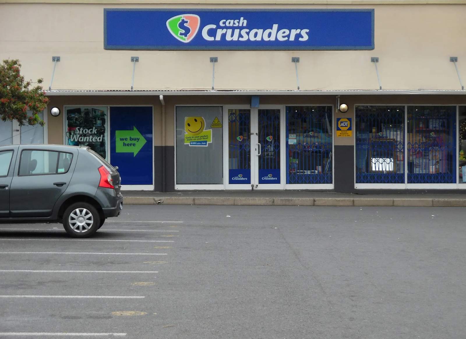 Cash Crusaders Stellenbosch — photo 1
