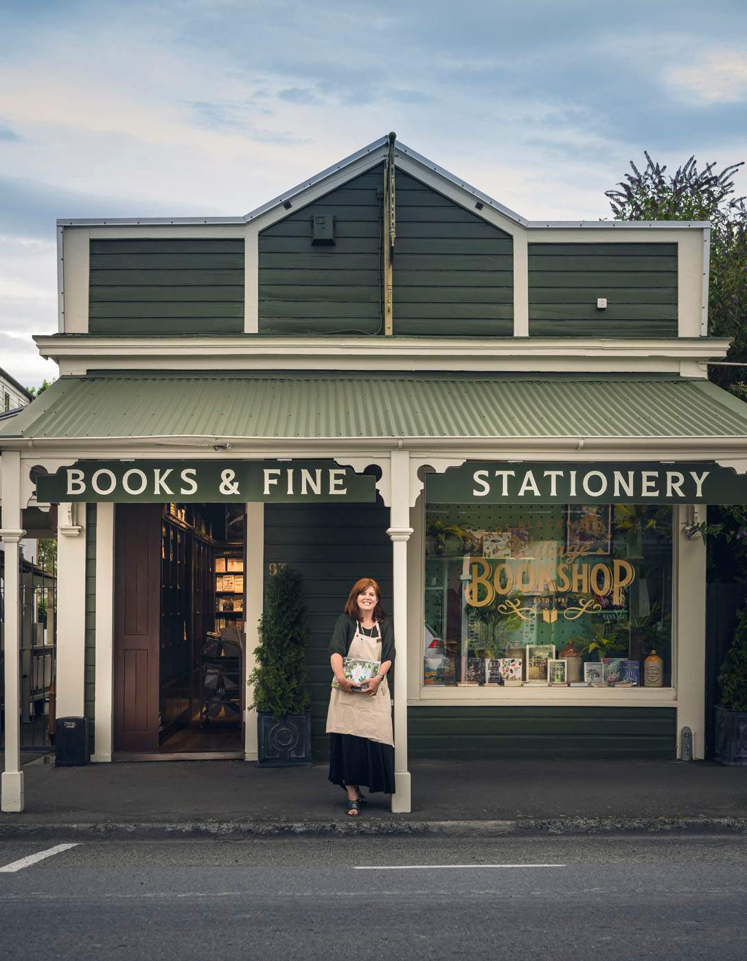 Mrs Blackwell's Village Bookshop — photo 1