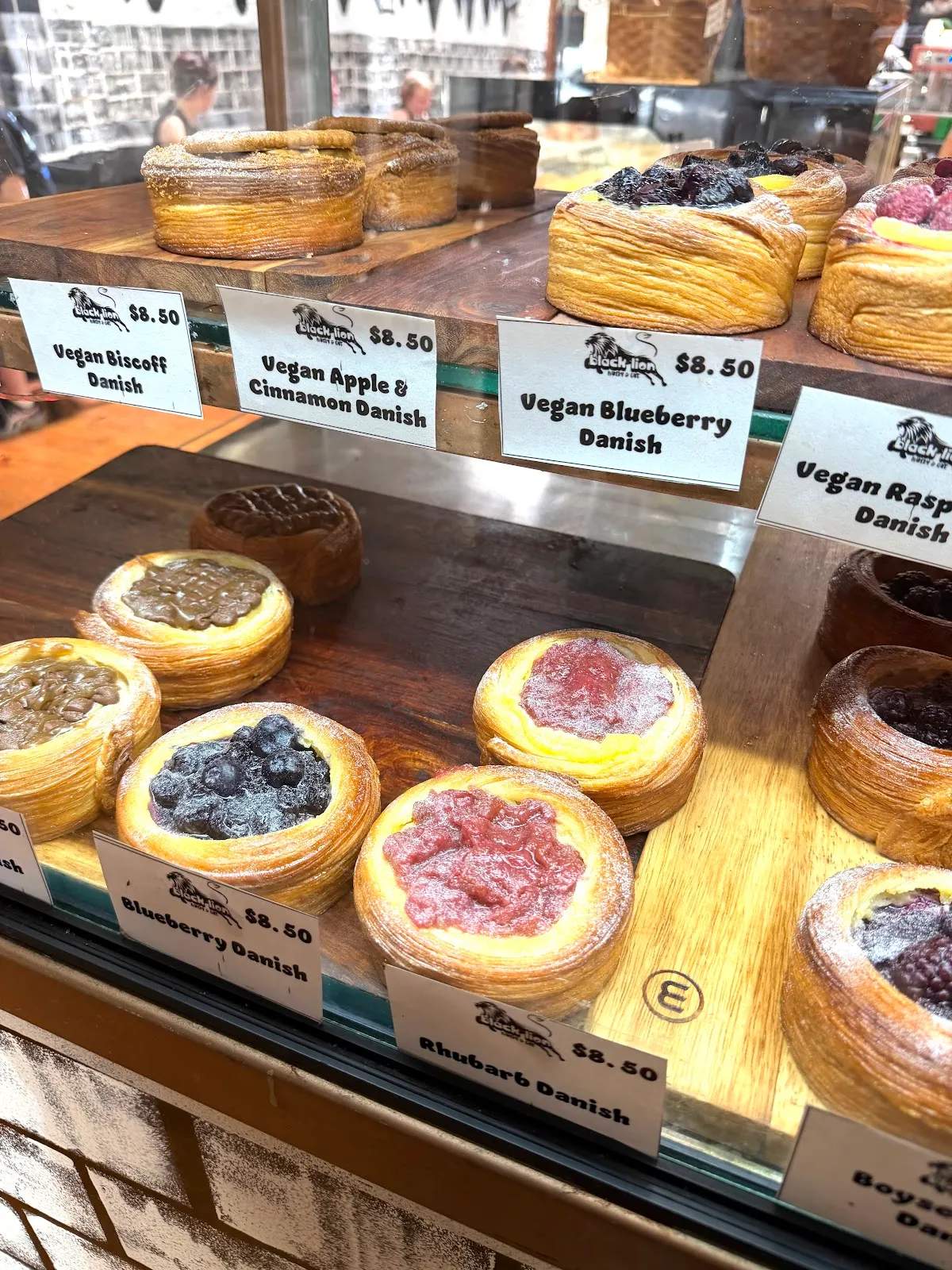 Black Lion Bakery & Cafe — photo 3
