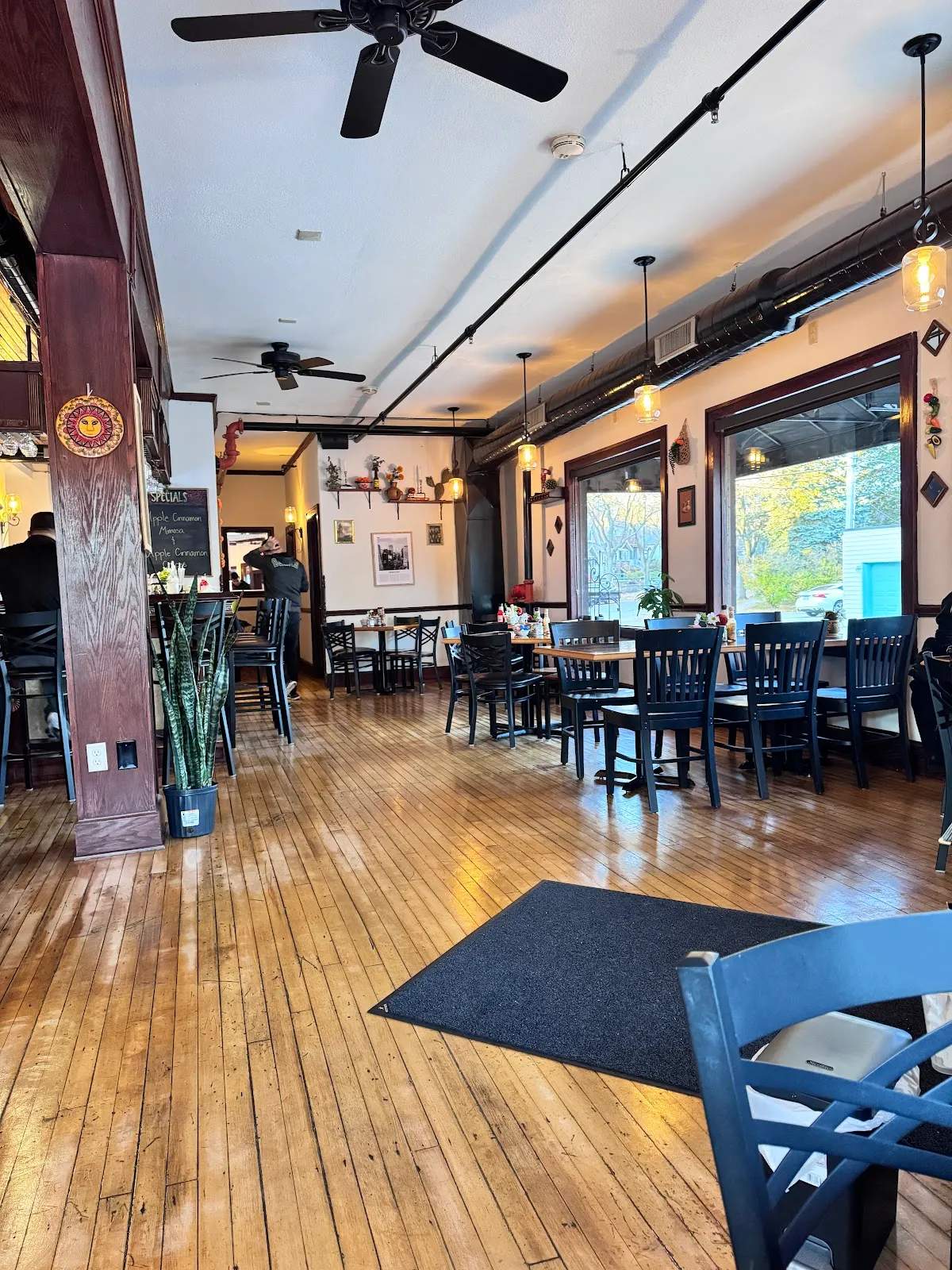 Axolotl Café — photo 1