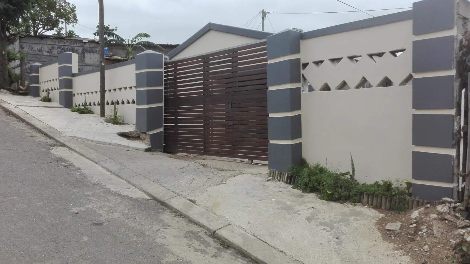 SHAKASKRAAL KINGDOM HALL OF JEHOVAH'S WITNESSES — photo 3