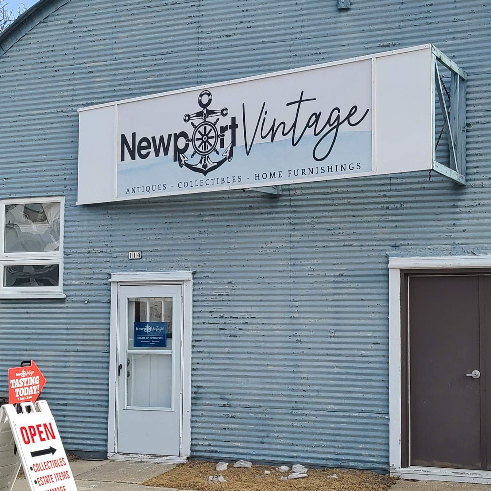 Newport Vintage — photo 1