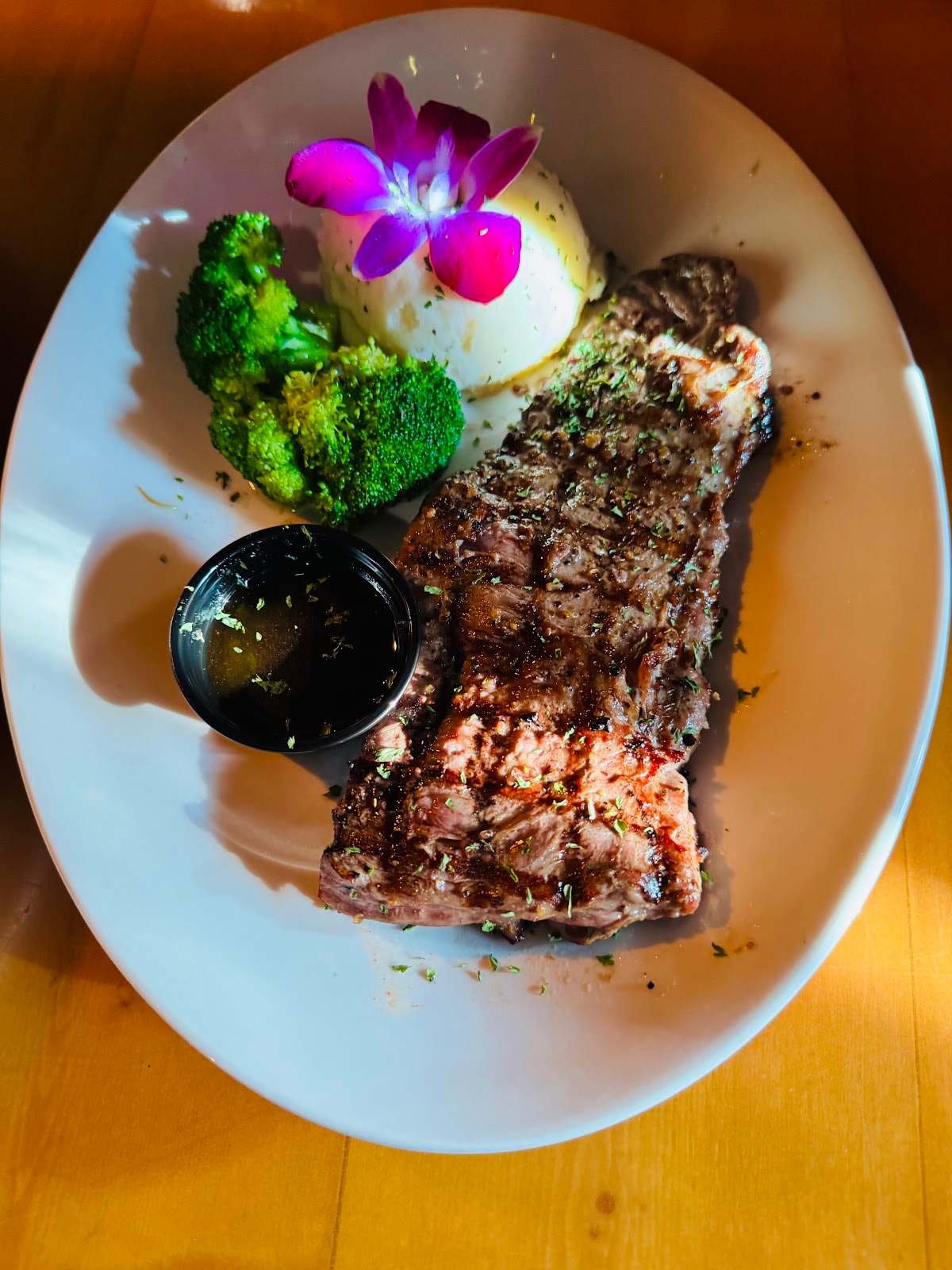 Daily News Cafe & Restaurant — photo 3