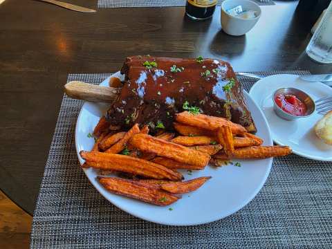Rubb's Supper Club/Steakhouse — photo 3