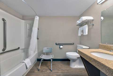 Motel 6 Oak Creek, WI — photo 3