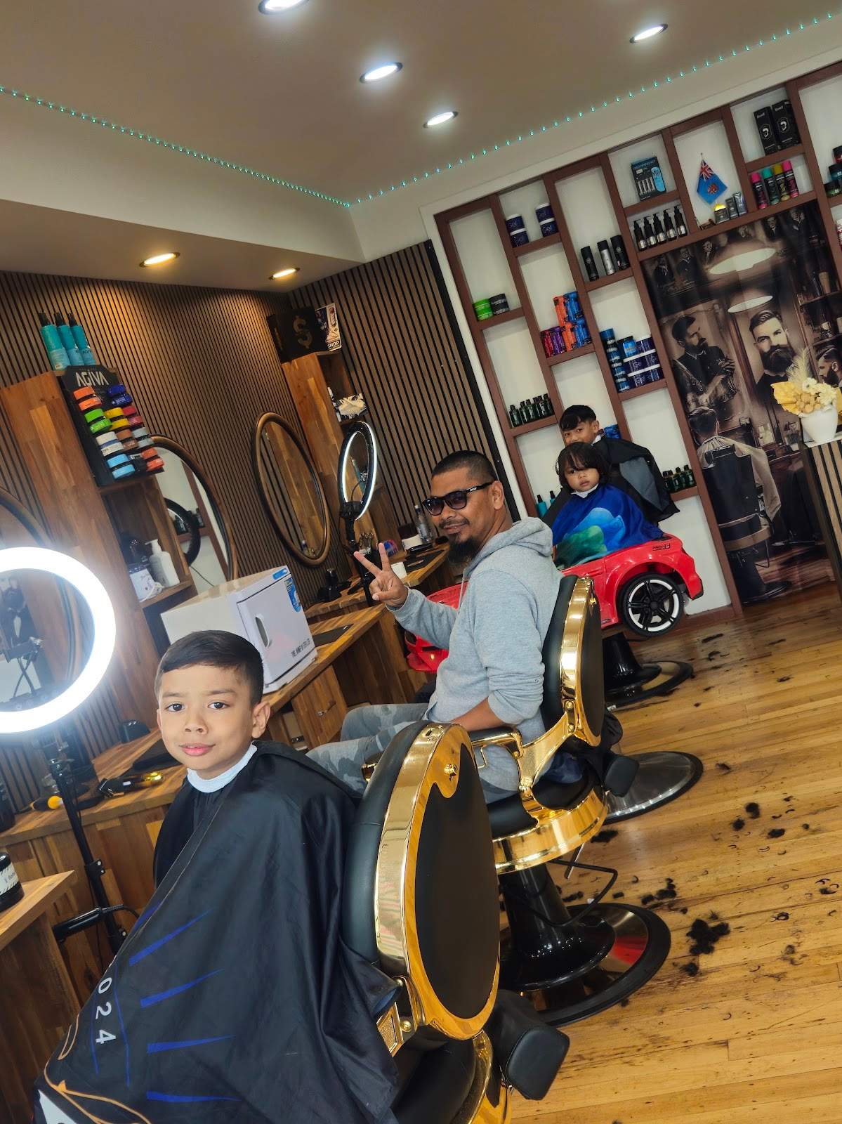 Downtown Barberz Newlands — photo 1