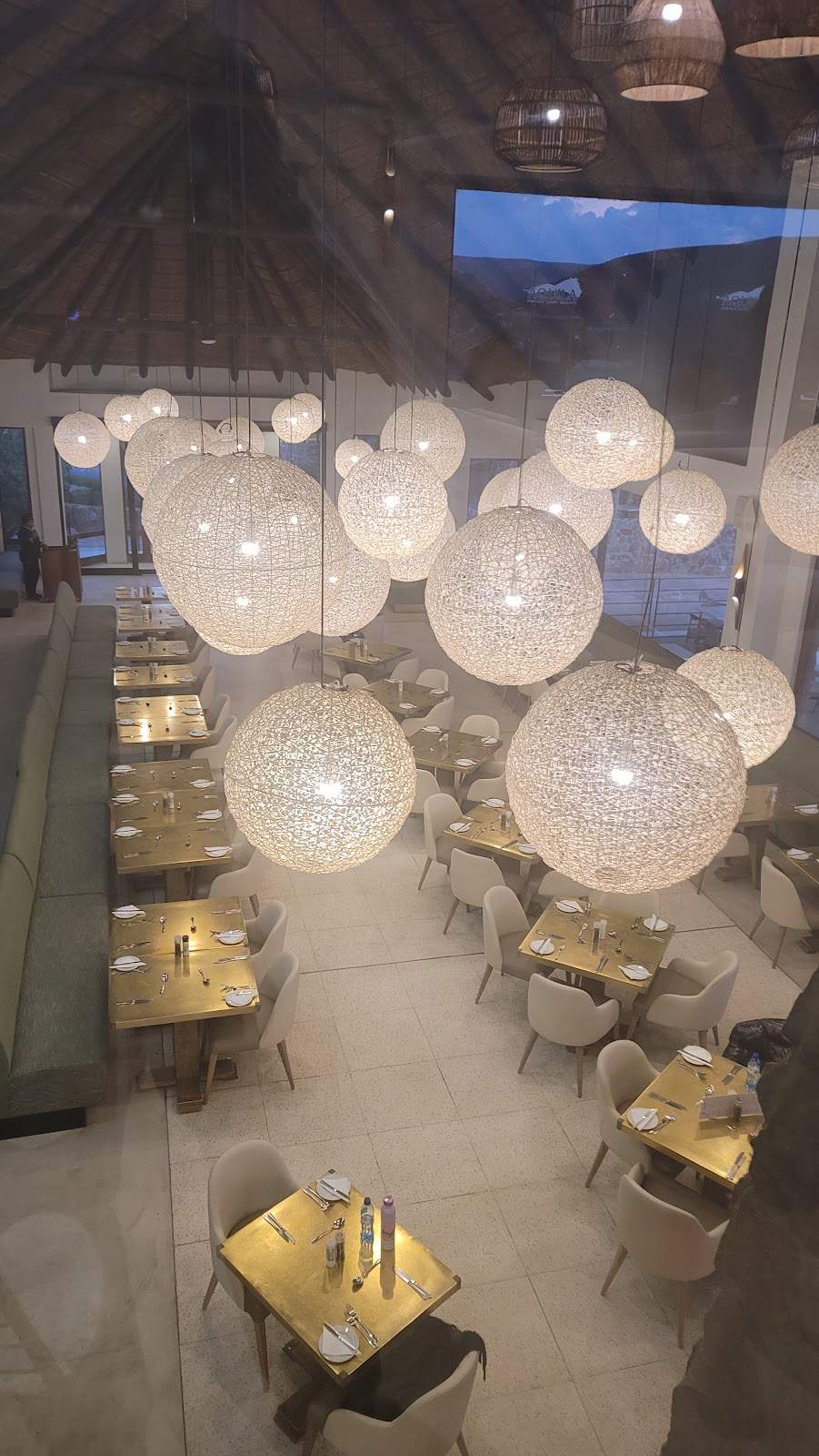 Level Up Lounge & Bar — photo 4