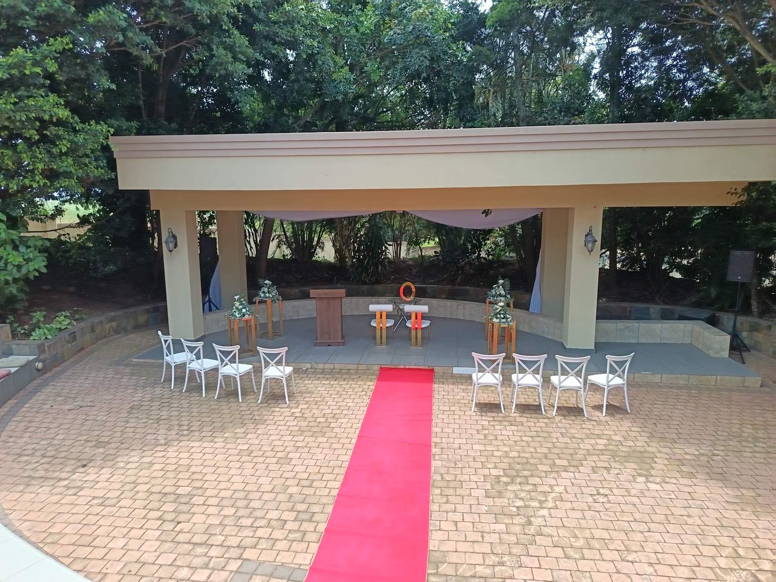 Ingolanyama Lounge — photo 2