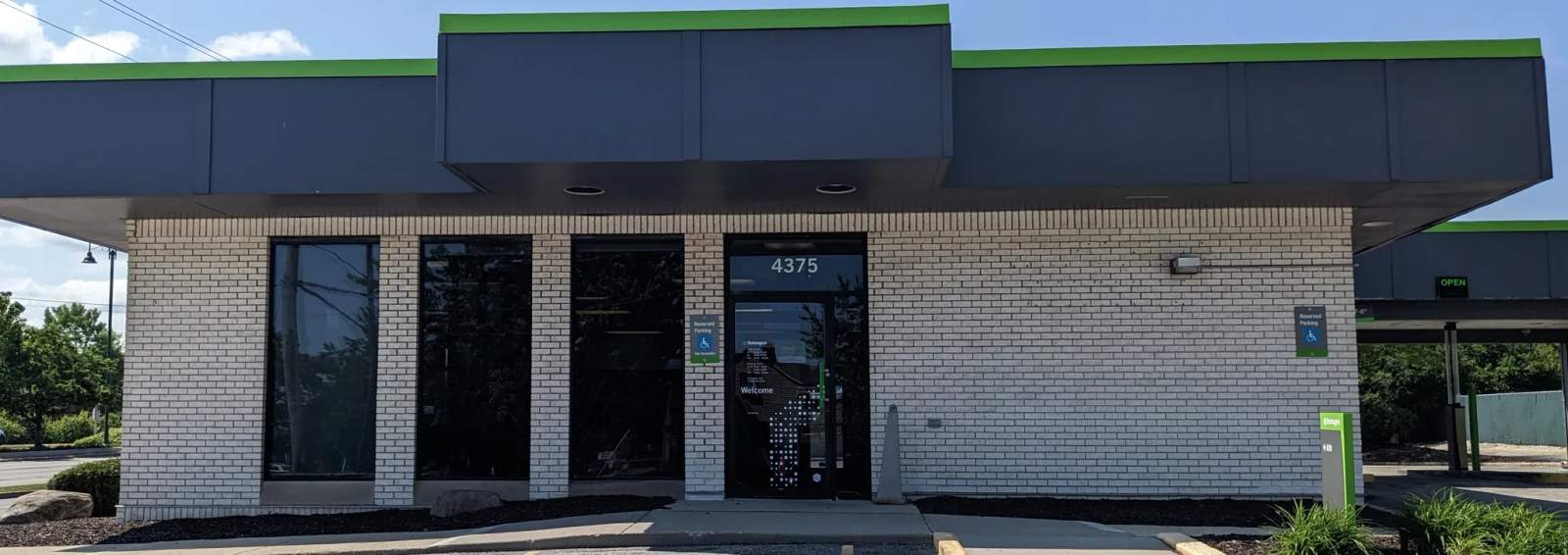 Huntington Bank — photo 1