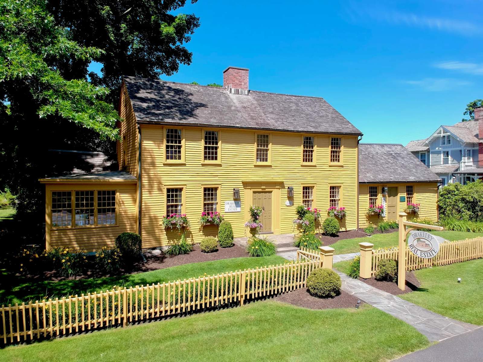 Drakeley Real Estate — photo 1