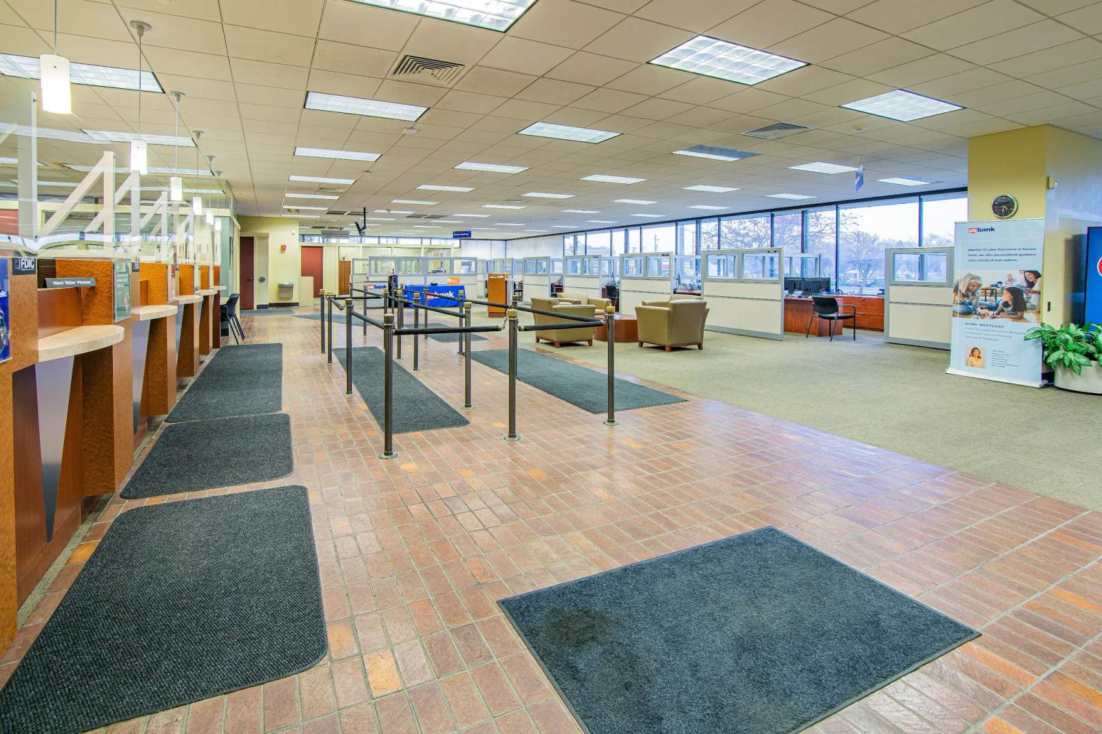 U.S. Bank Branch — photo 1
