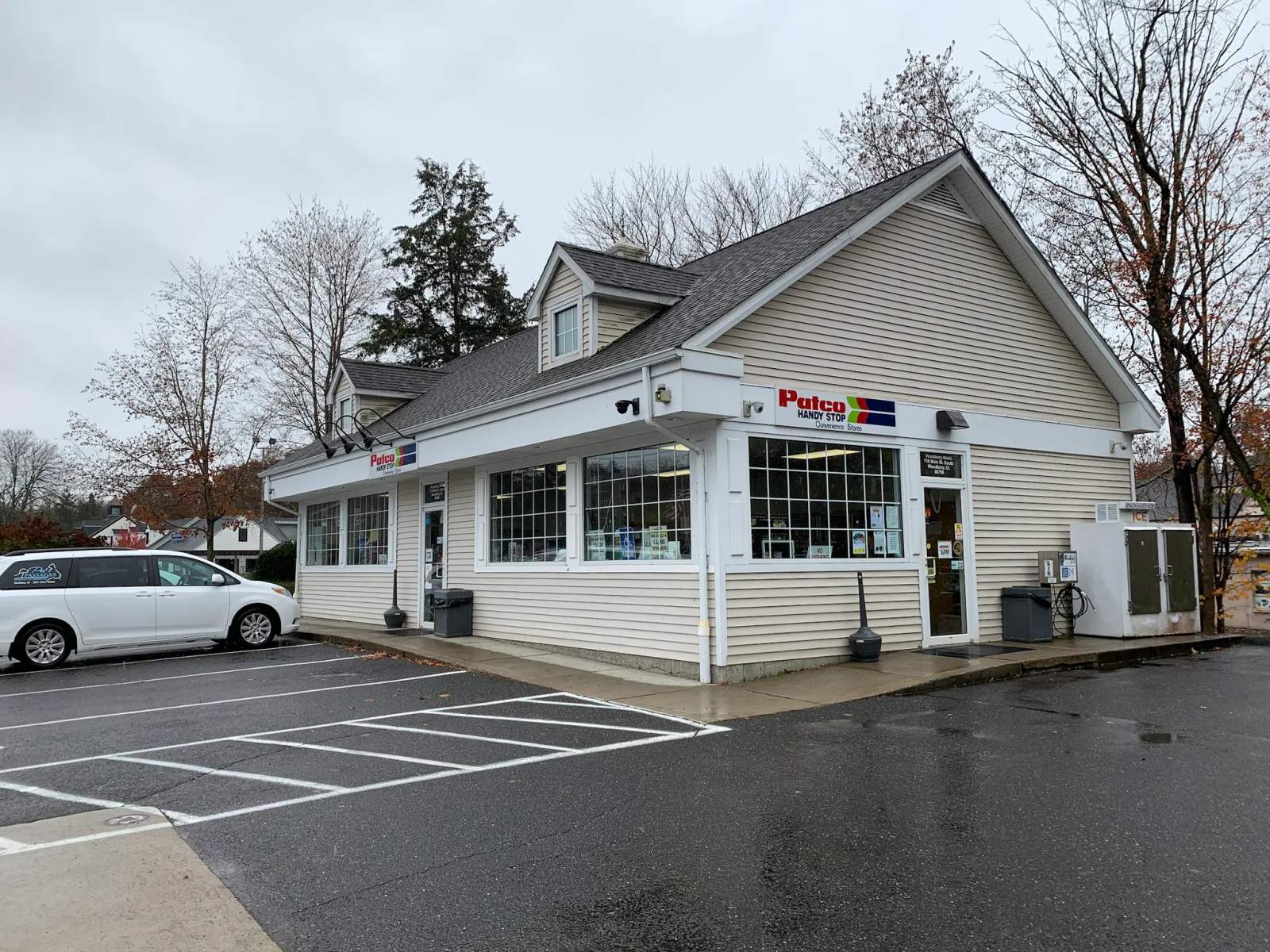 Mobil — photo 1