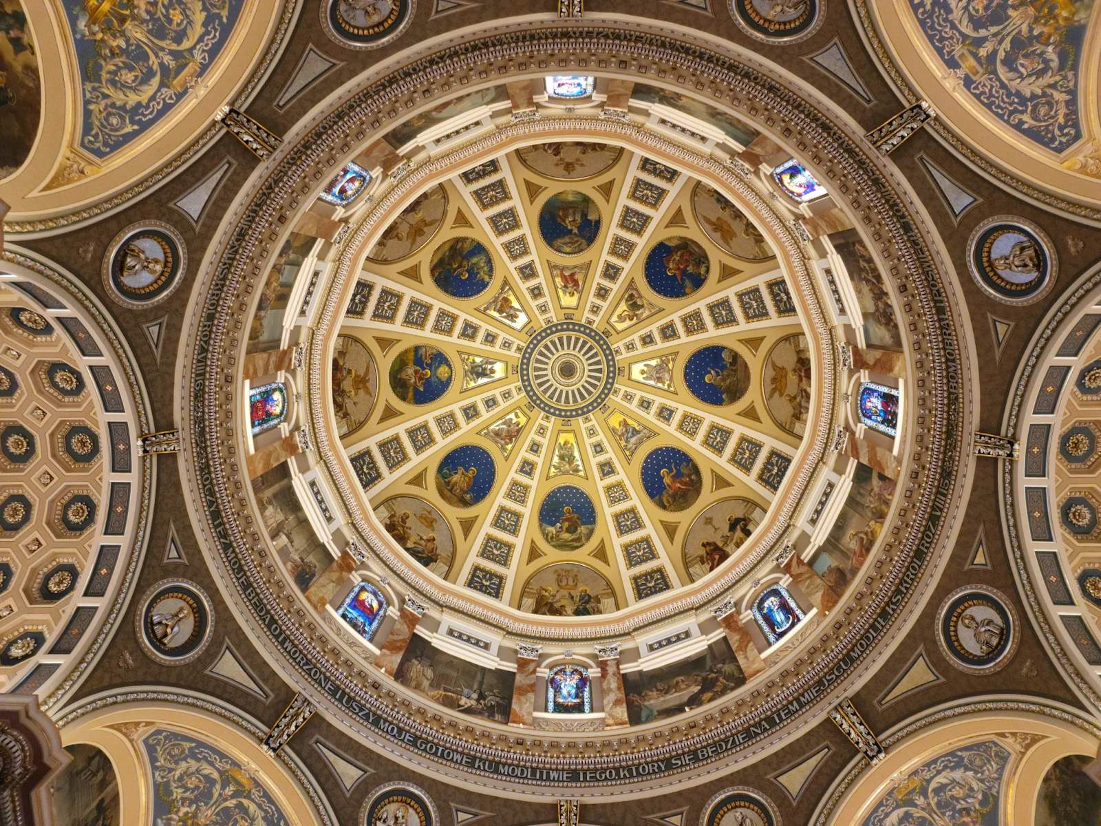 Basilica of Saint Josaphat — photo 3