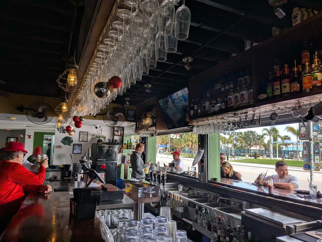 Reefers Social Club — photo 1