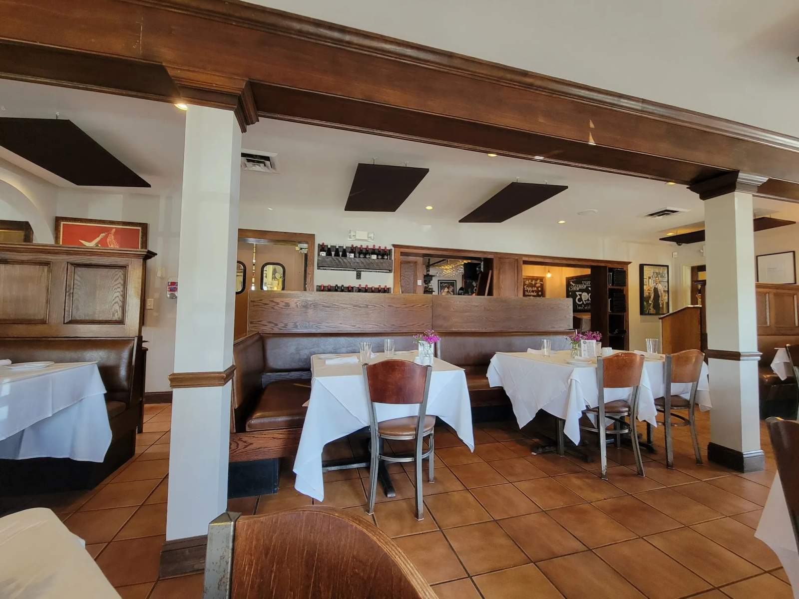 John's Cafe — photo 1