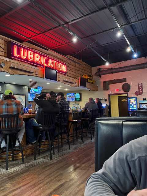 Gasser’s Bar & Grill — photo 3