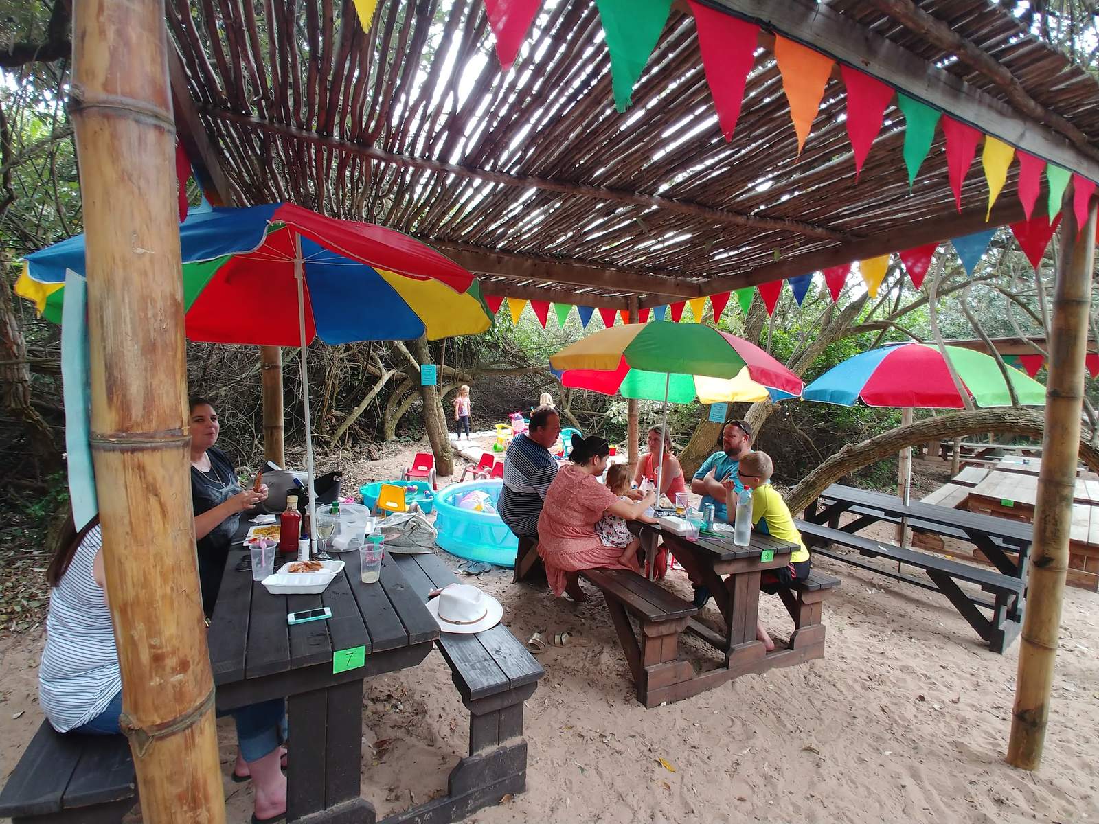 Grumpy's Bush and Beach Restaurant — photo 1