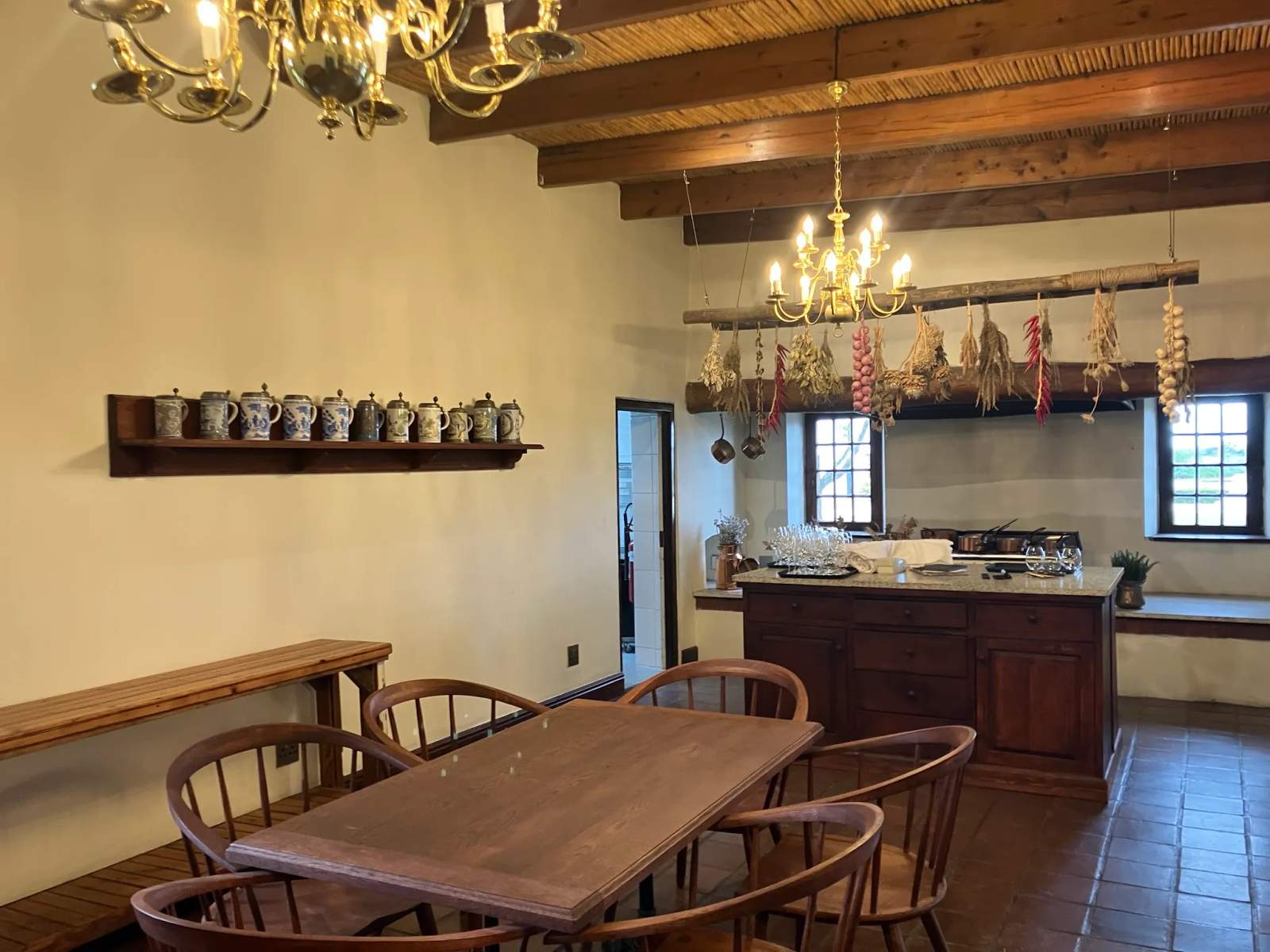 Vergenoegd Löw Homestead Tasting Room — photo 4