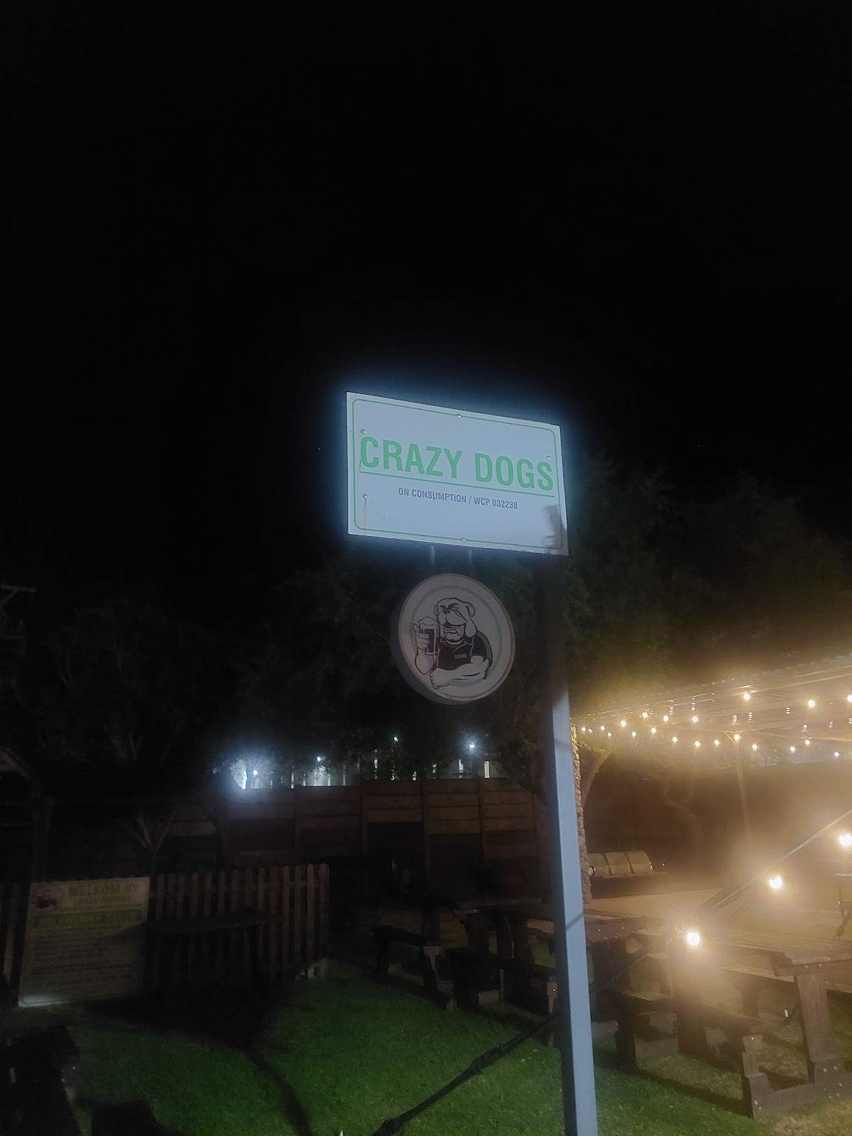 Crazy Dogs — photo 1