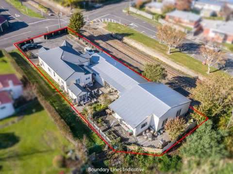 Turret House- Featherston- Wairarapa — photo 5