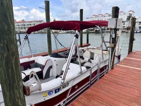 Adventure Boat Rental — photo 3