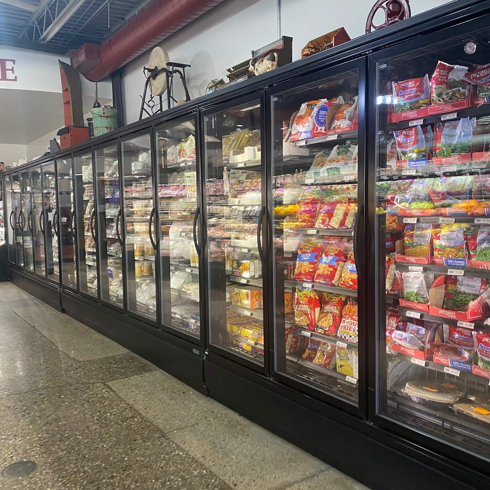 Bunzel's Meat Market and Catering — photo 4