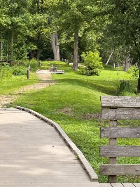 Settlers Park — photo 2
