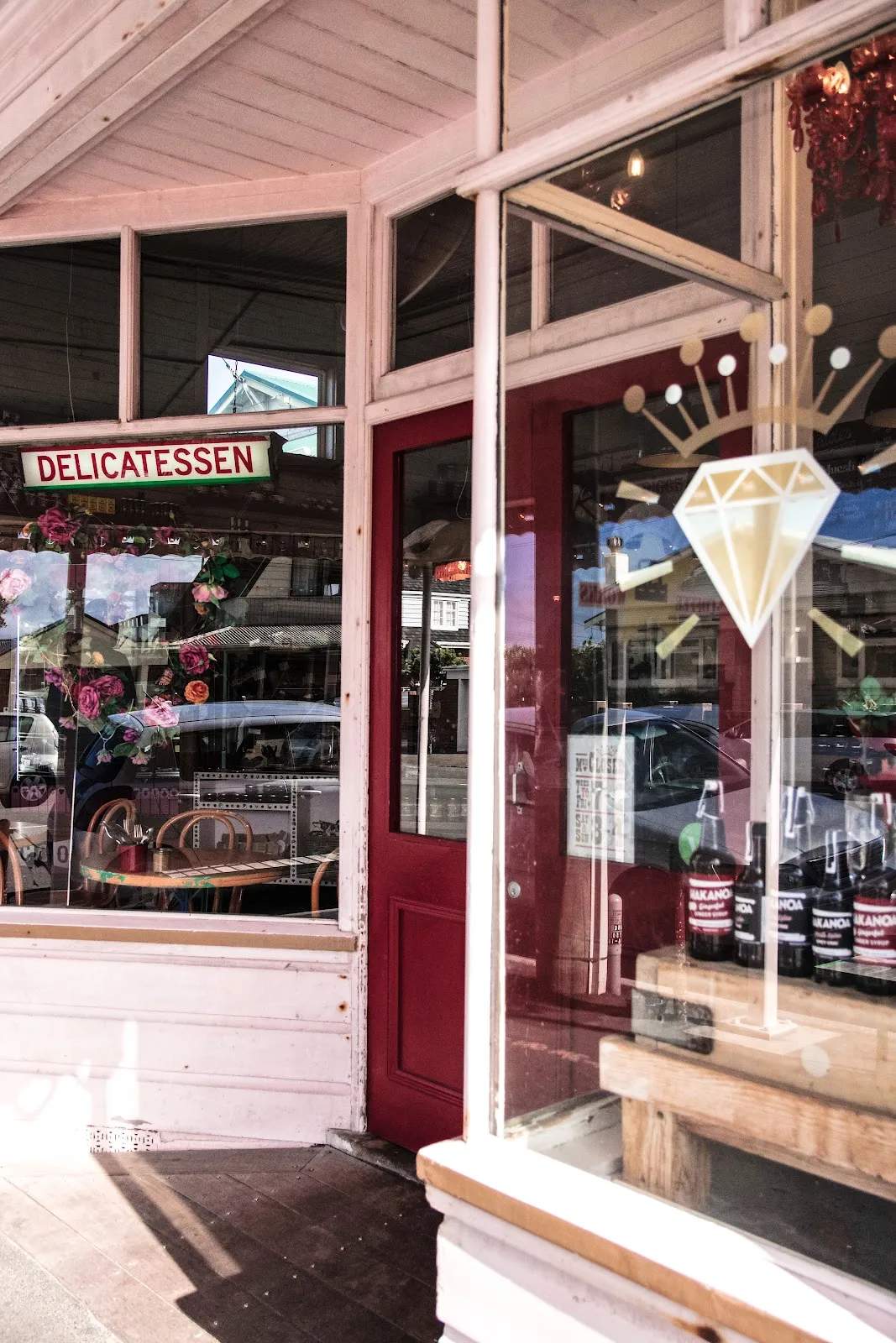 Queen Sally's Diamond Deli — photo 1