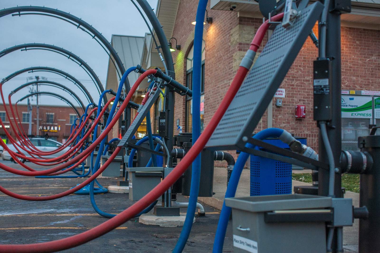 Jilly's Car Wash - Mequon — photo 1