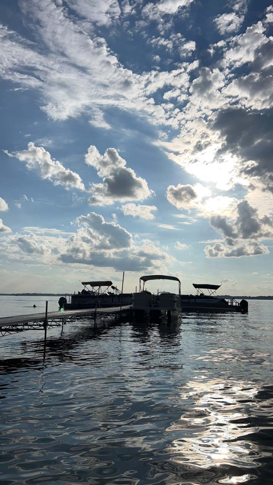 Big Papa's Pontoon Rentals — photo 2