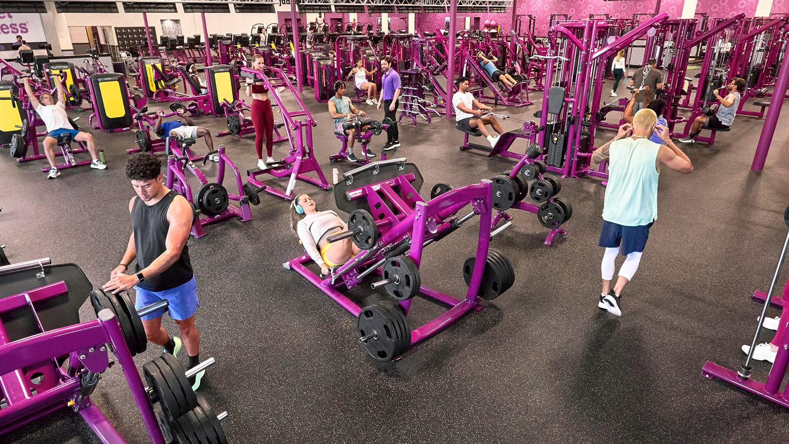 Planet Fitness — photo 1