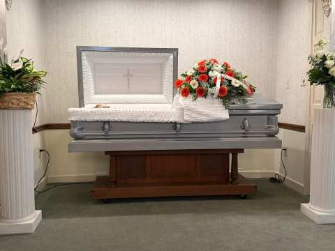 Schramka Funeral Home | Menomonee Falls — photo 2