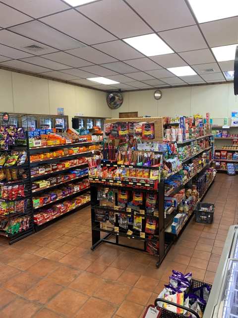 Woodbury Convenience Store — photo 3