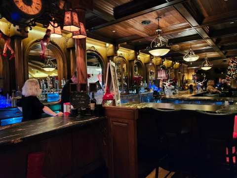 Johnny Manhattan's — photo 3