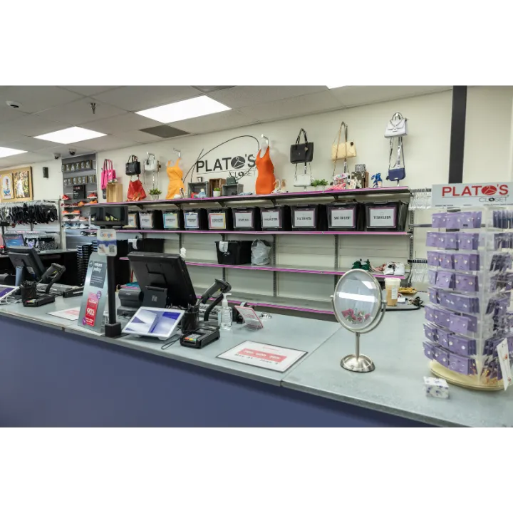 Plato's Closet Greenfield — photo 3