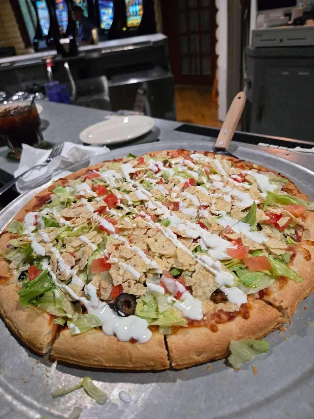 Roots Bar & Grill