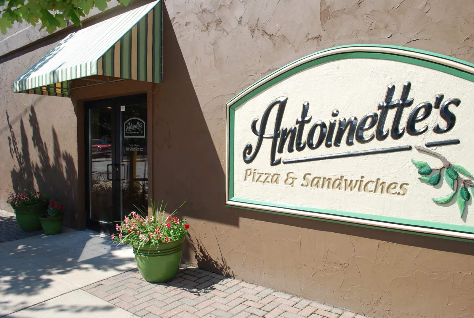 Antoinette's Casual Dining — photo 1