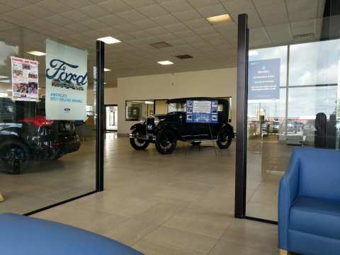Eric Von Schledorn Ford — photo 3