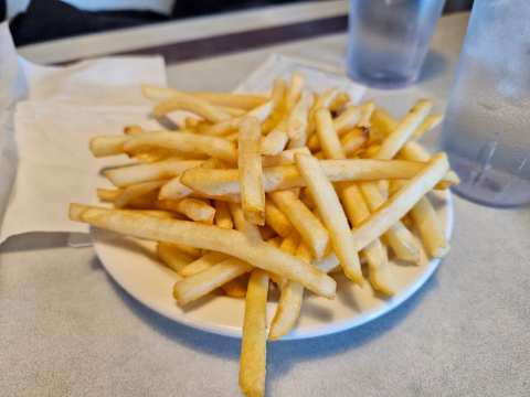 Schulz's Restaurant — photo 3
