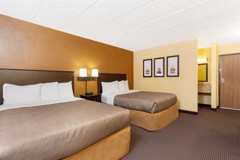 AmericInn by Wyndham West Bend — photo 2