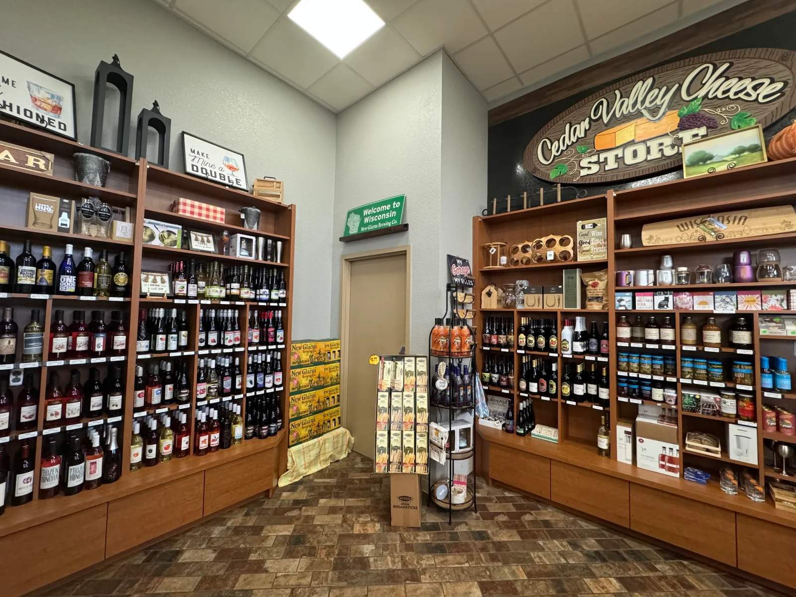 Cedar Valley Cheese Store — photo 2