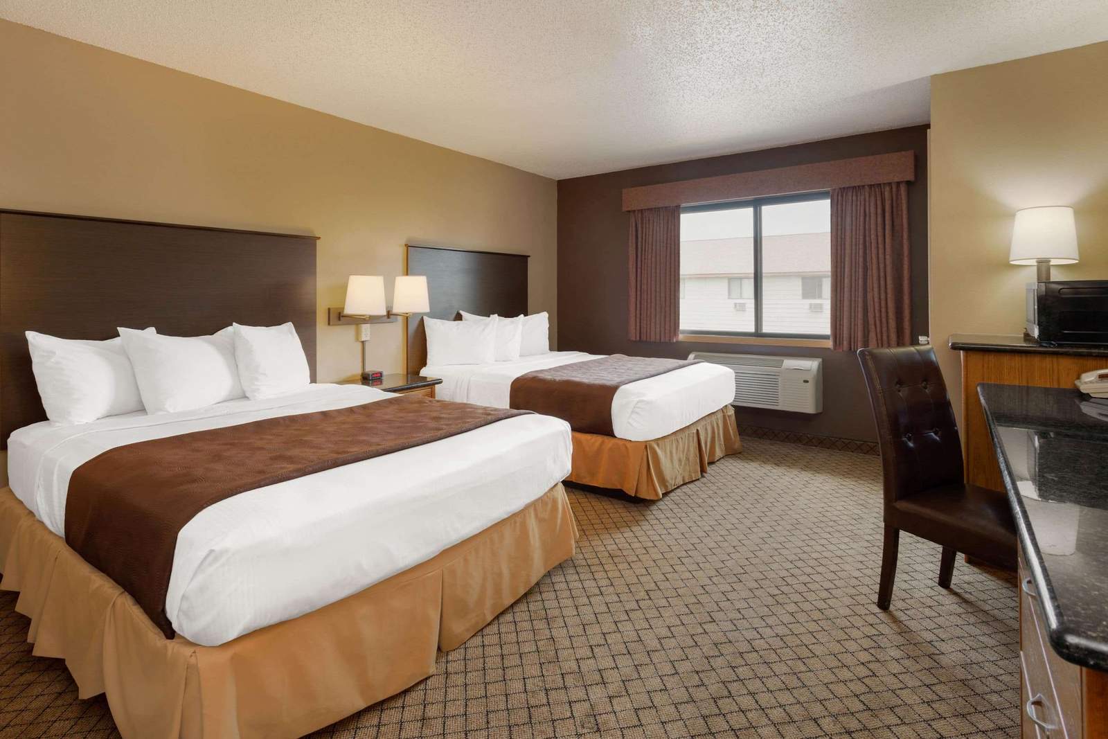 AmericInn by Wyndham Hartford WI — photo 2