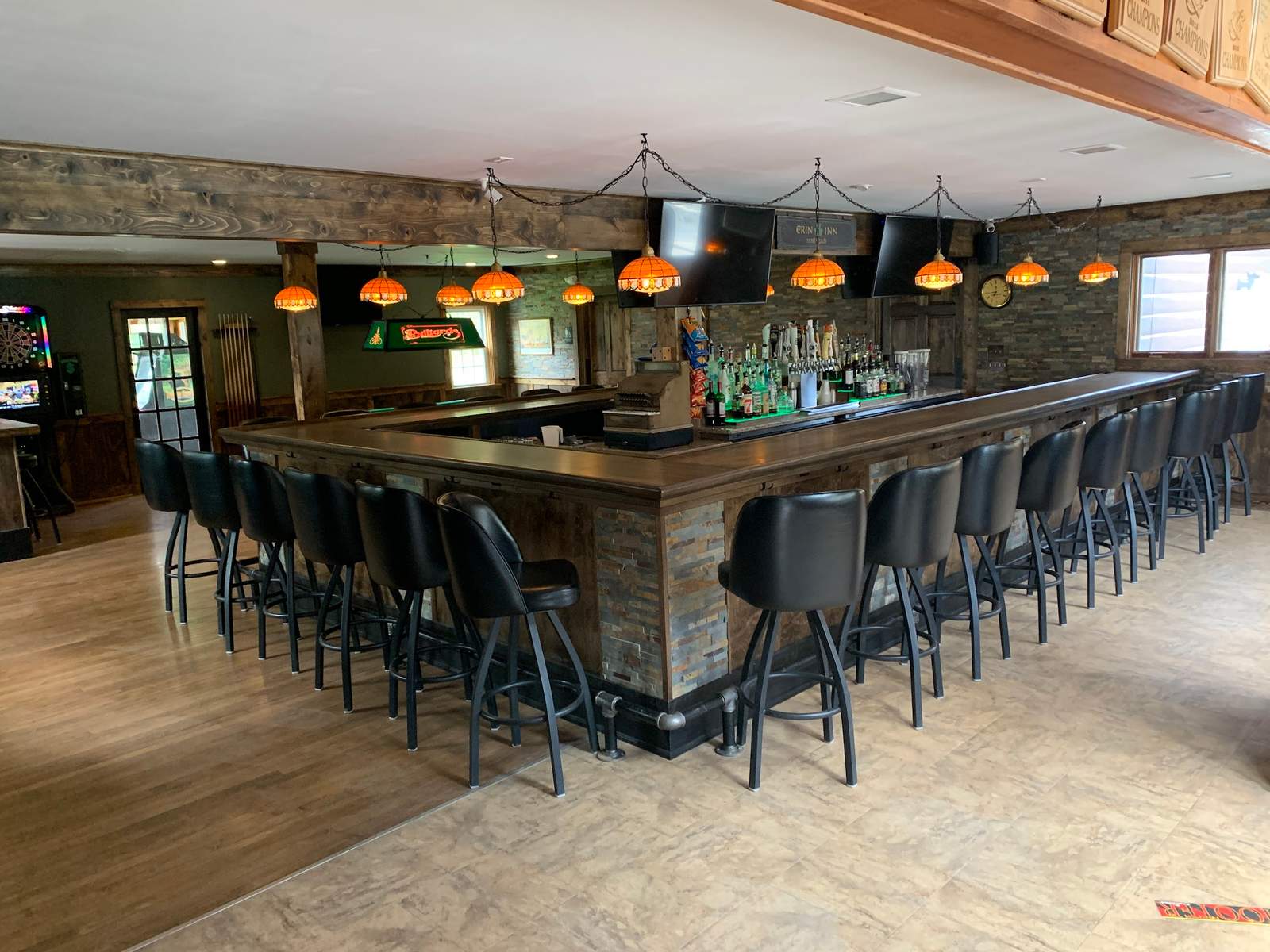 Erin Inn Irish Pub — photo 1