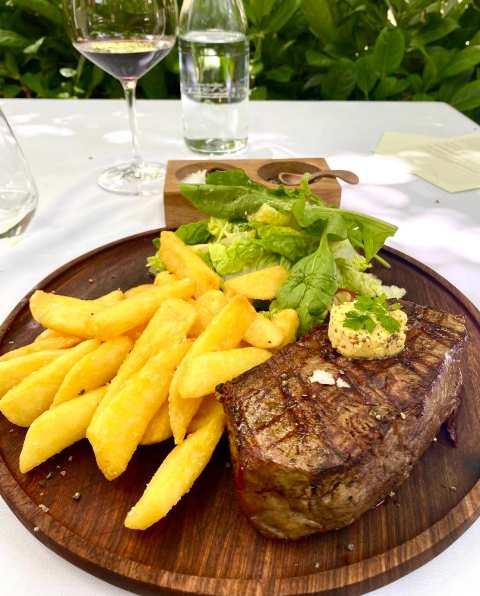 Rust en Vrede Wine Estate — photo 2